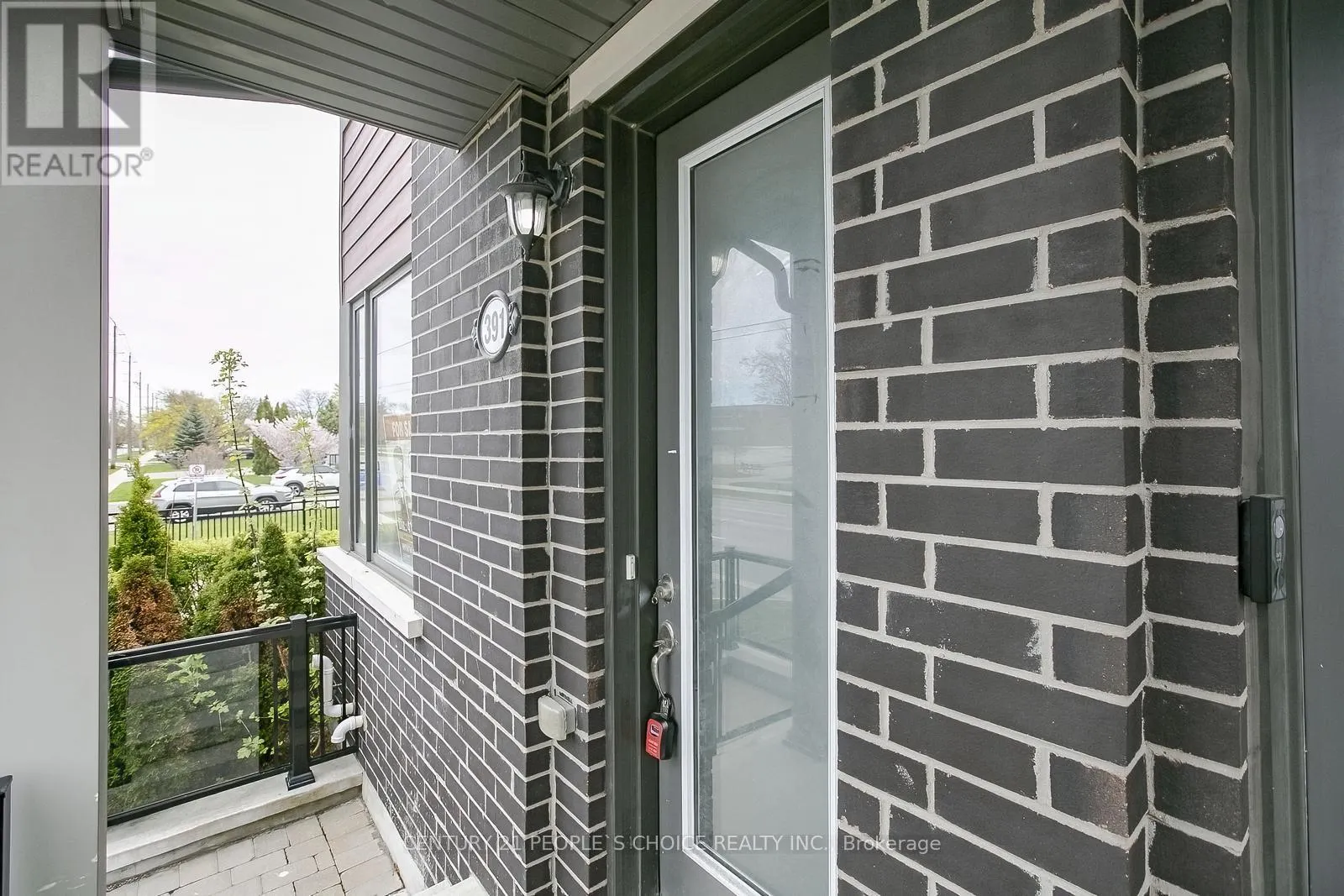 391 THE WESTWAY ROAD