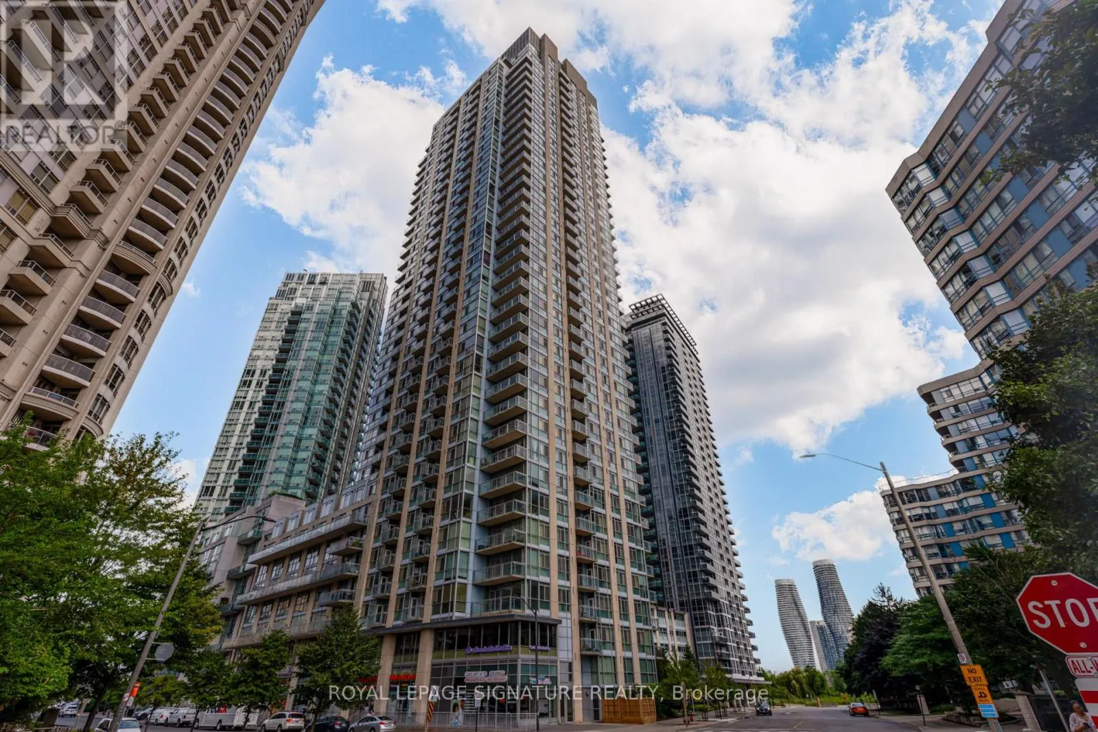 1808 - 225 WEBB DRIVE