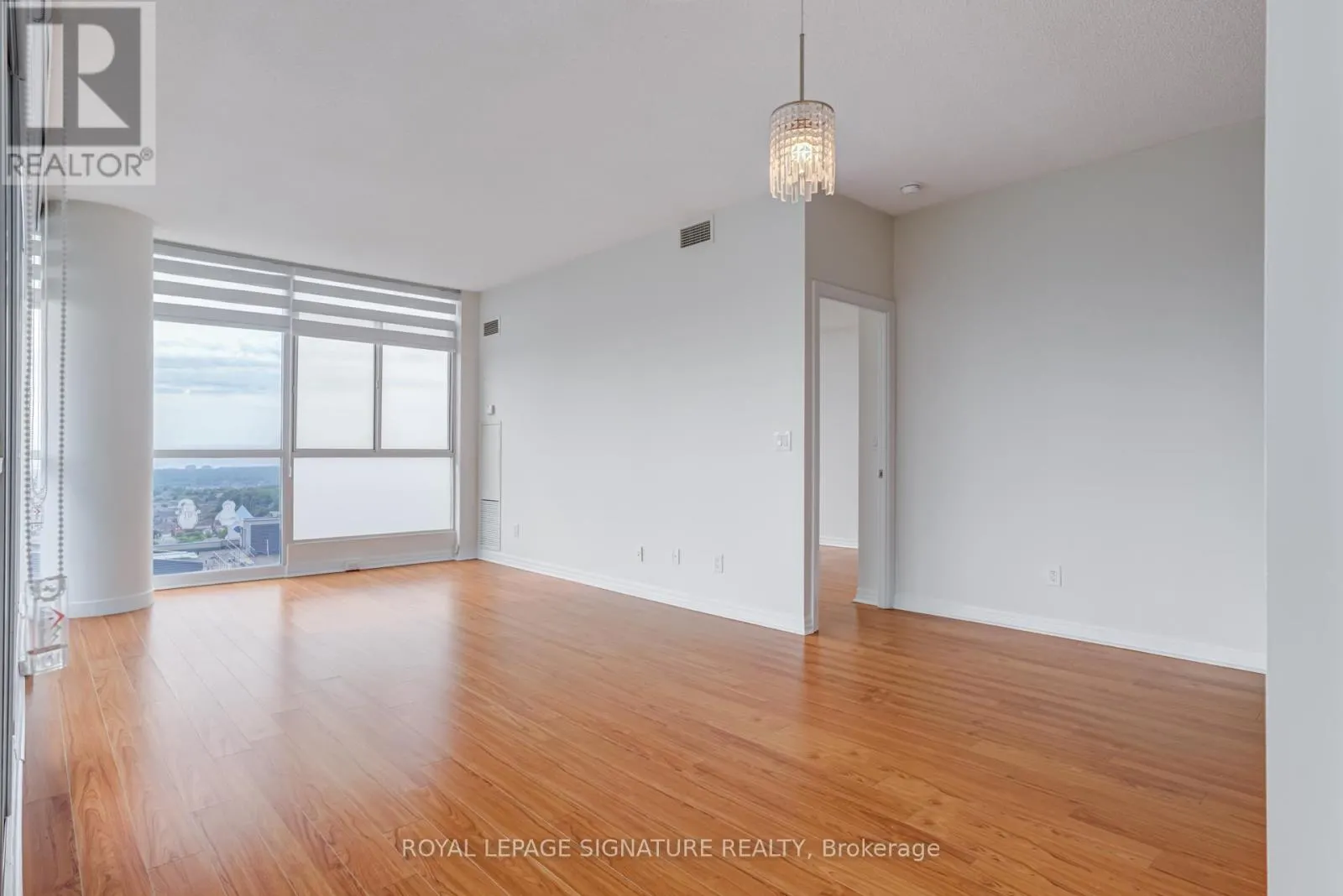 1808 - 225 WEBB DRIVE