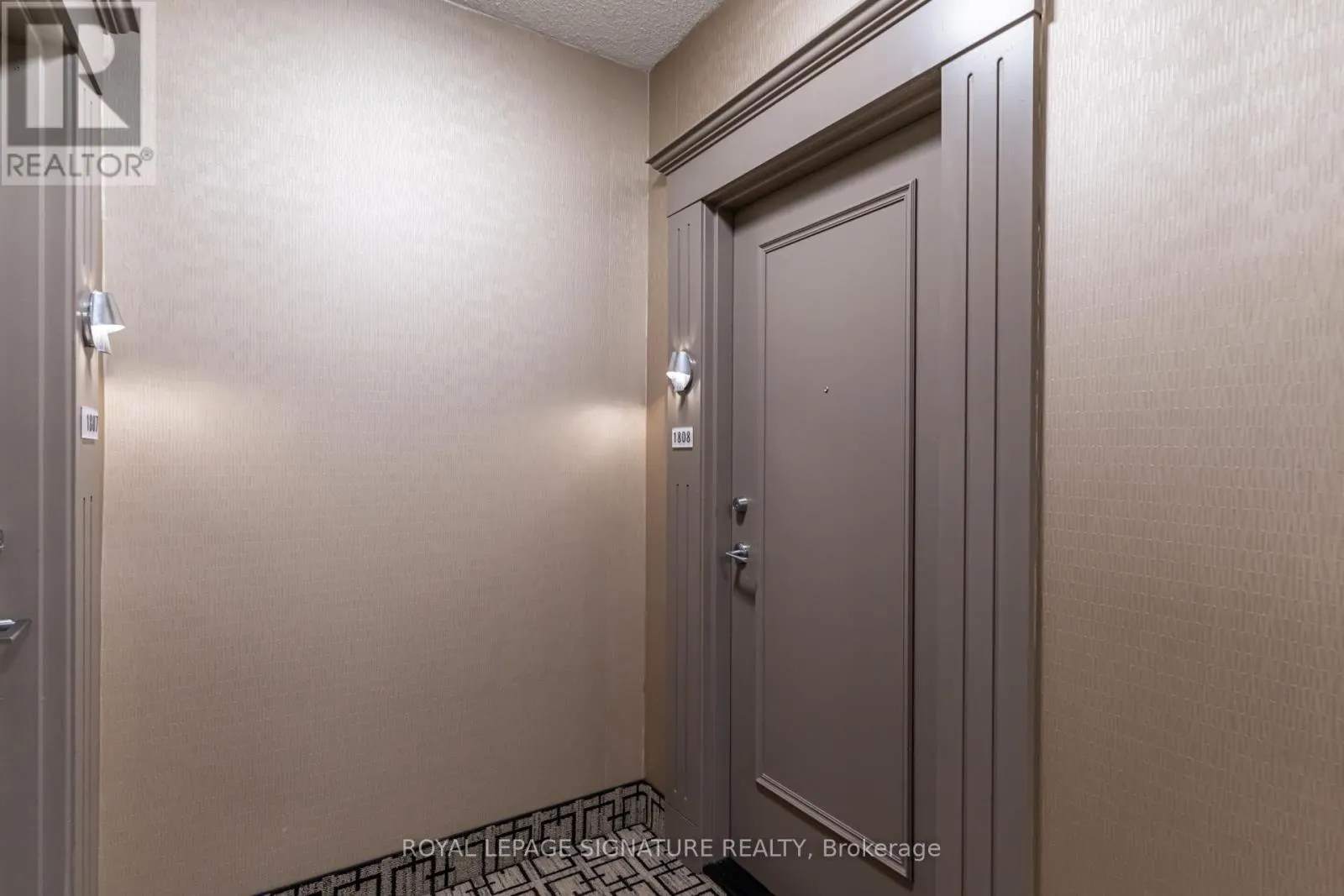 1808 - 225 WEBB DRIVE
