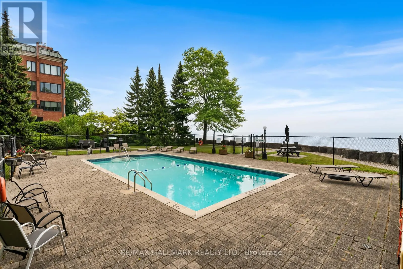 104 - 2210 LAKESHORE ROAD
