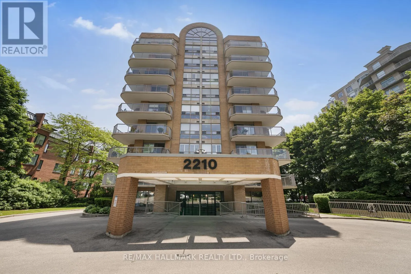 104 - 2210 LAKESHORE ROAD