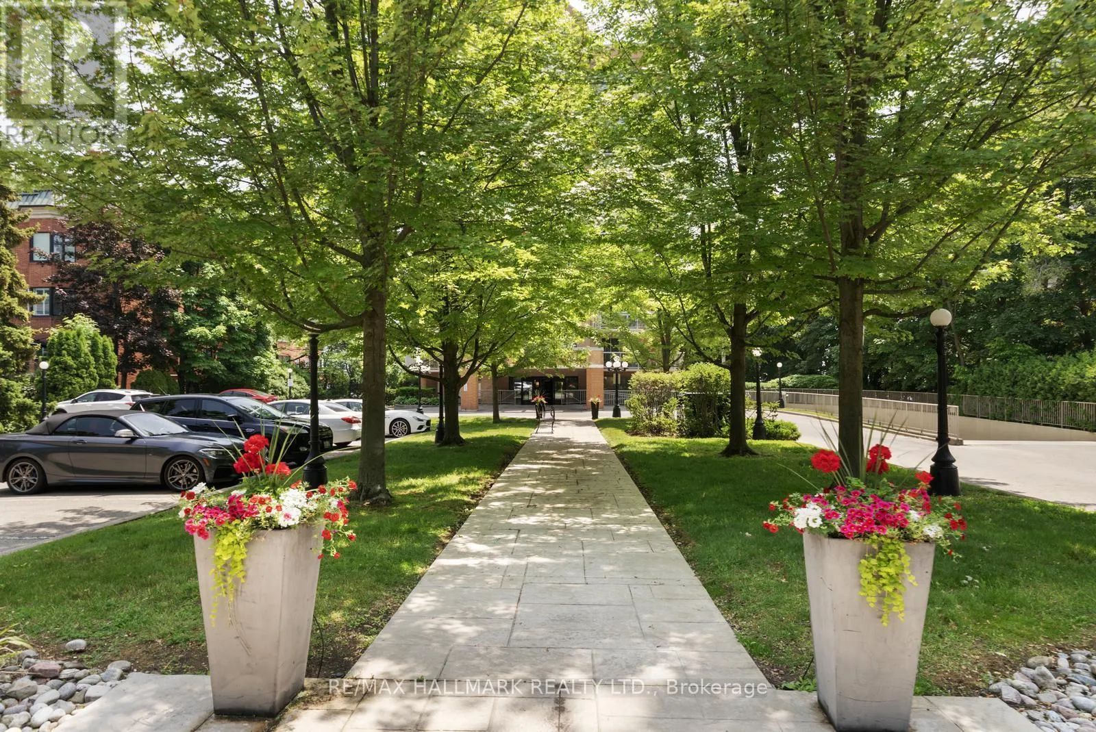 104 - 2210 LAKESHORE ROAD