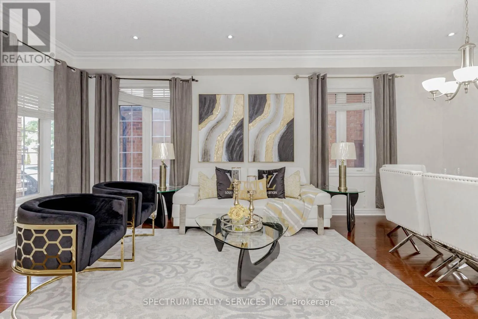 22 UNGAVA BAY ROAD