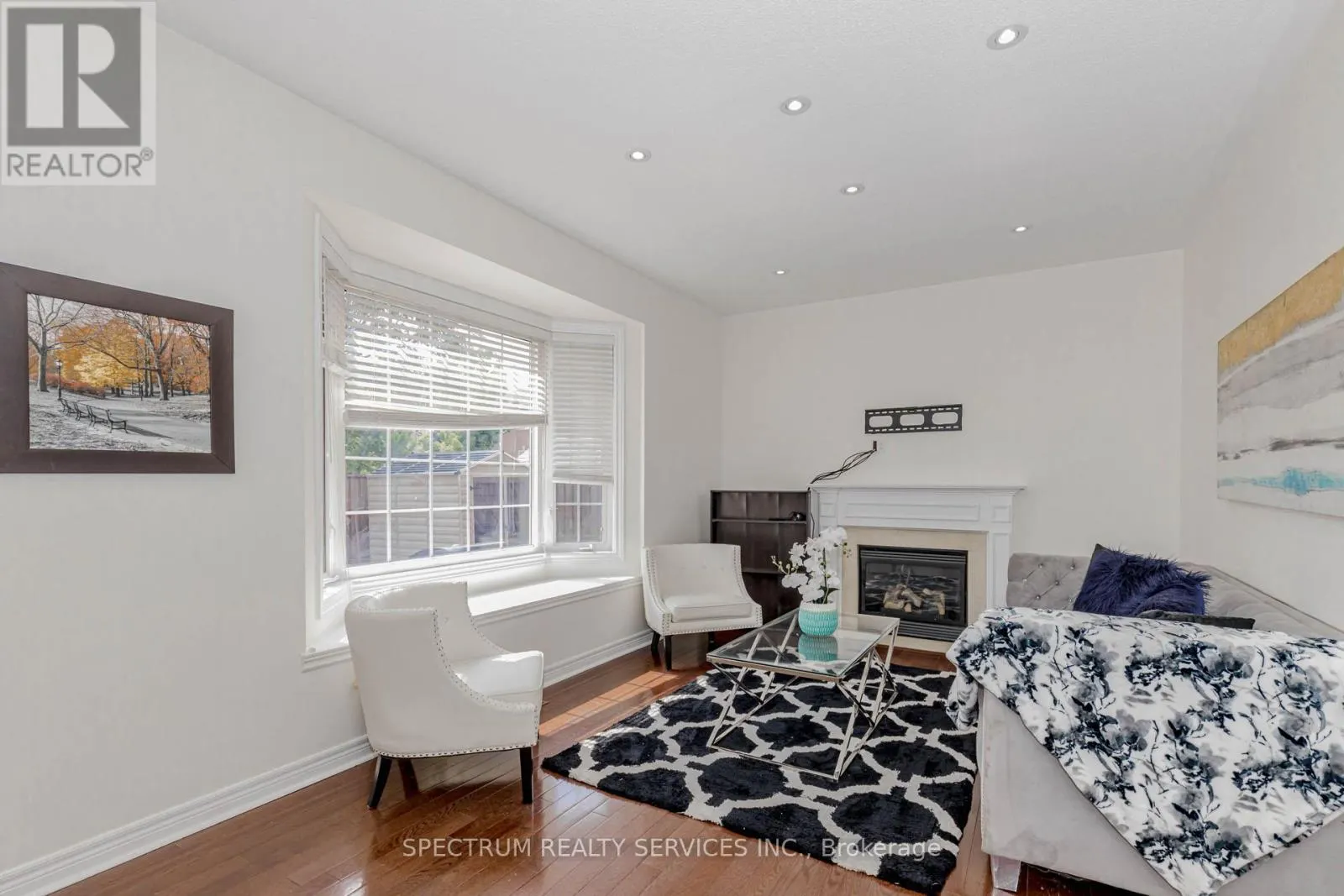 22 UNGAVA BAY ROAD