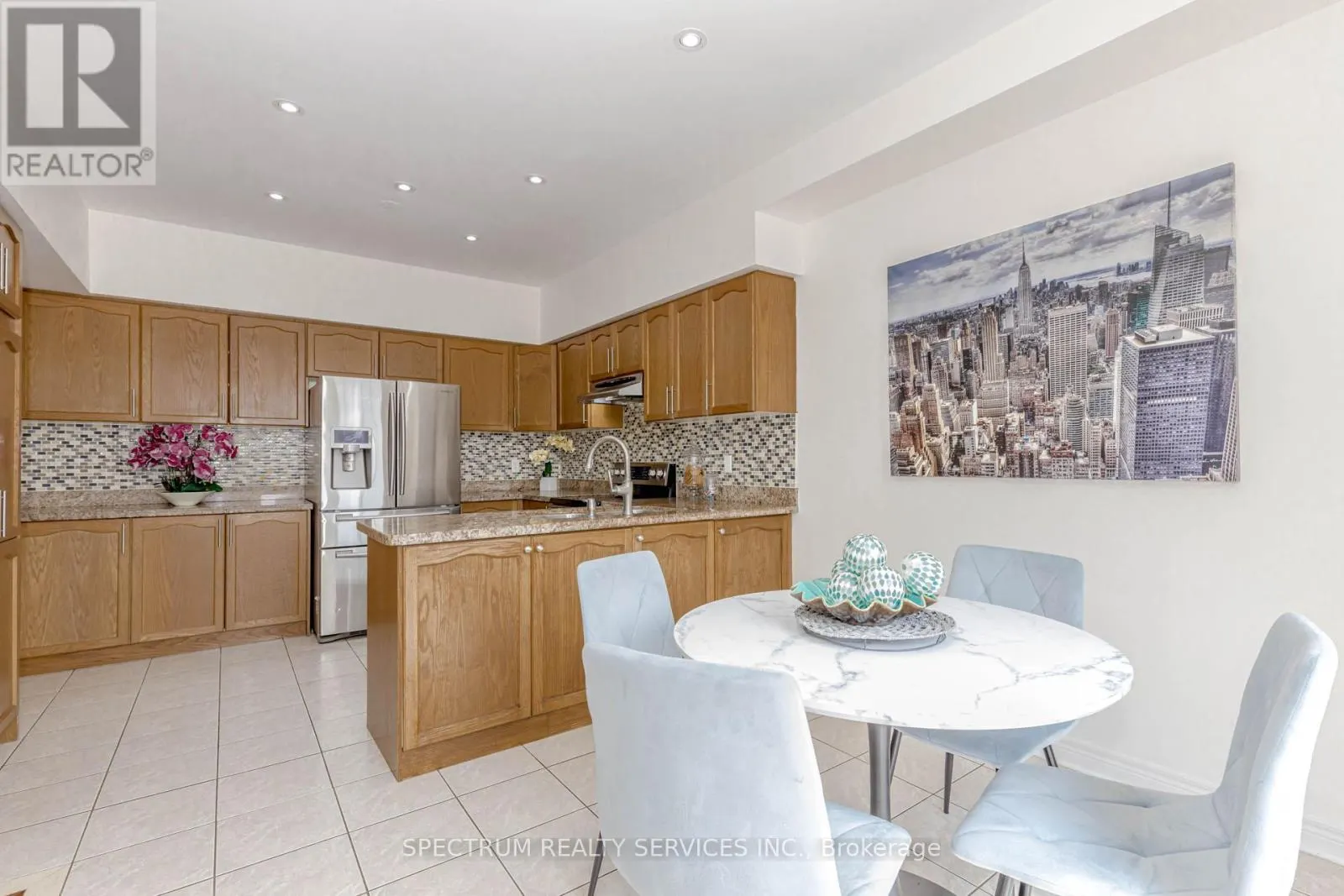 22 UNGAVA BAY ROAD