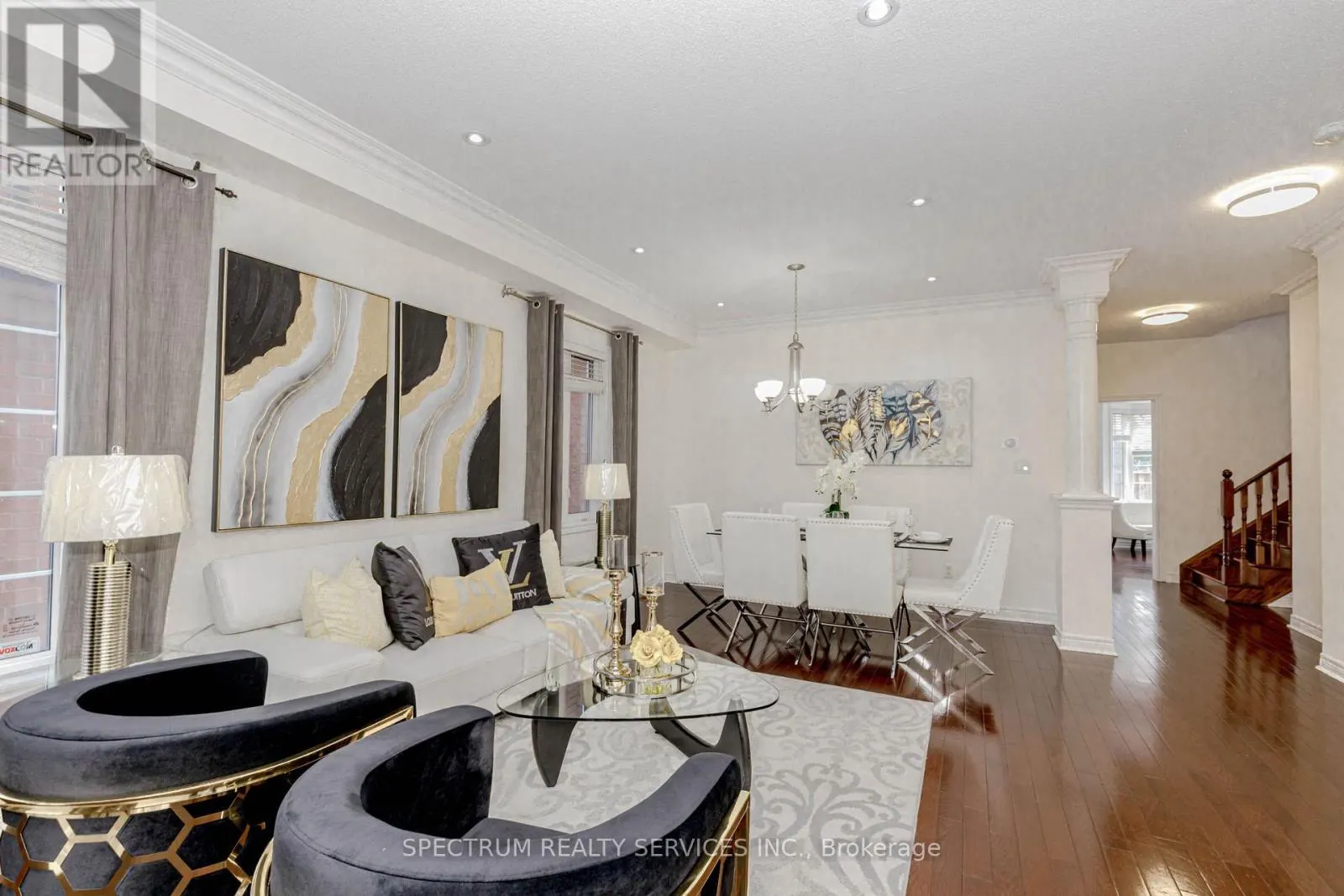 22 UNGAVA BAY ROAD