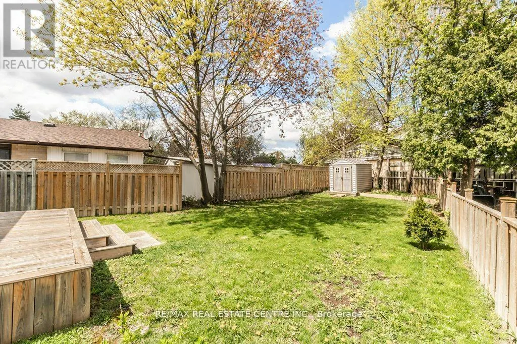 65 LORNE SCOTS DRIVE