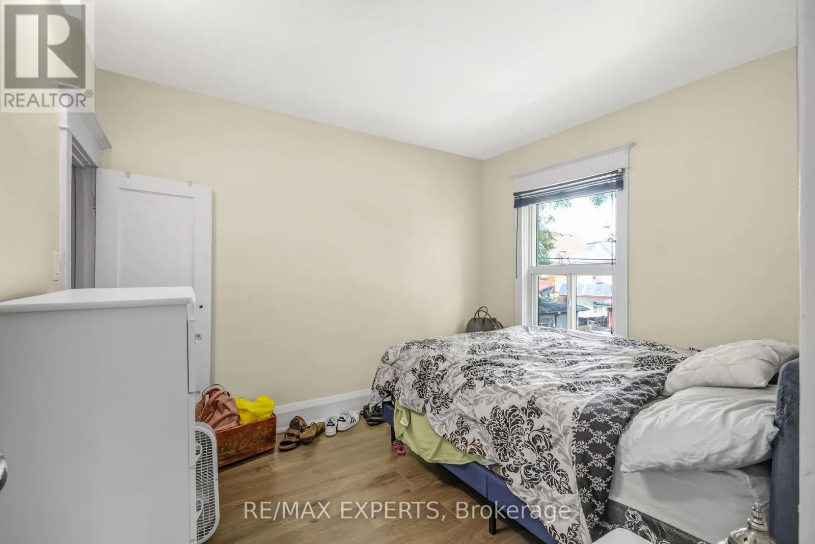 28 MAHONEY AVENUE