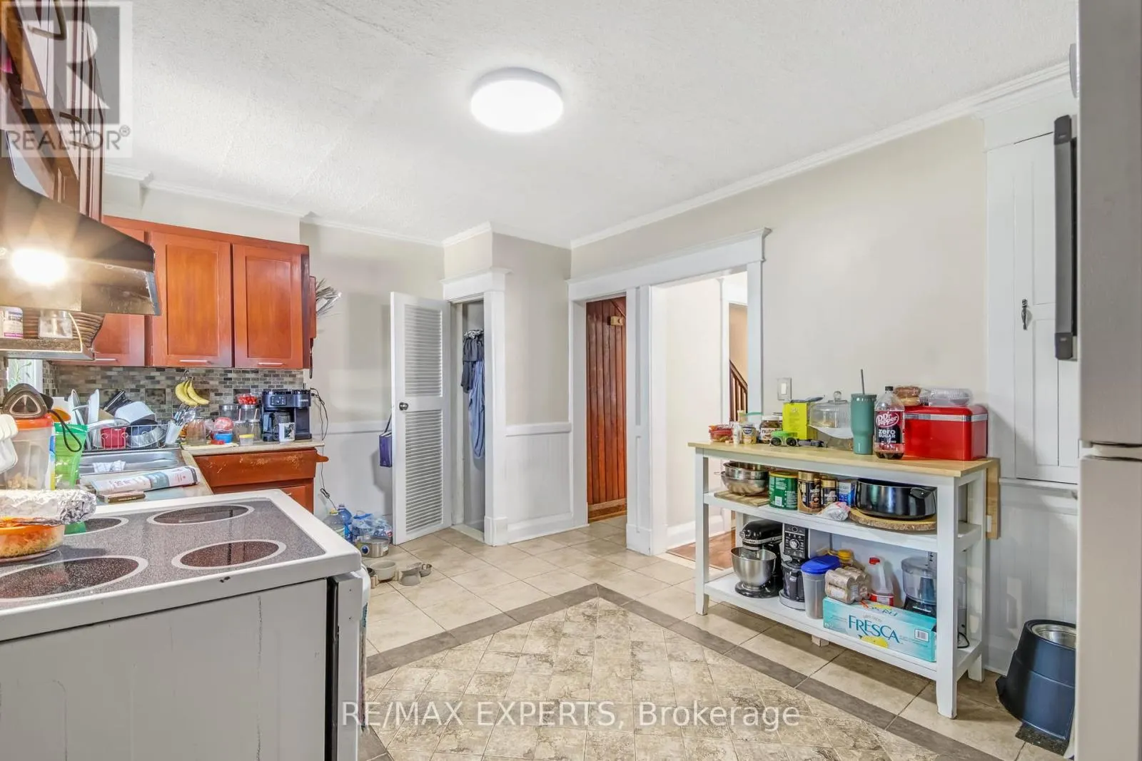 28 MAHONEY AVENUE