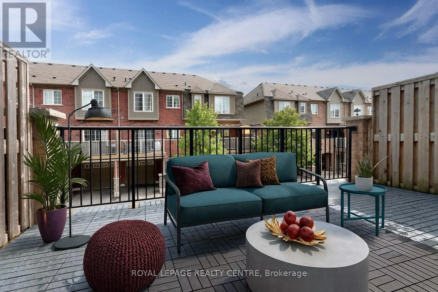4 - 3135 BOXFORD CRESCENT