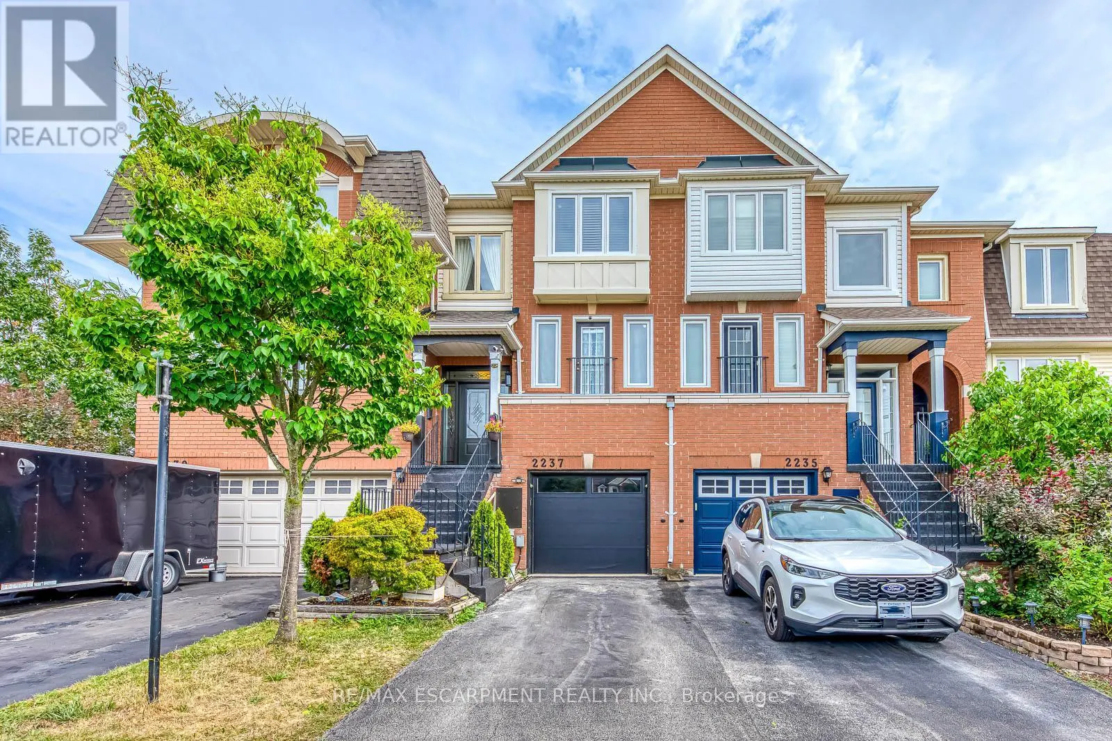 2237 PRESCOTT PLACE