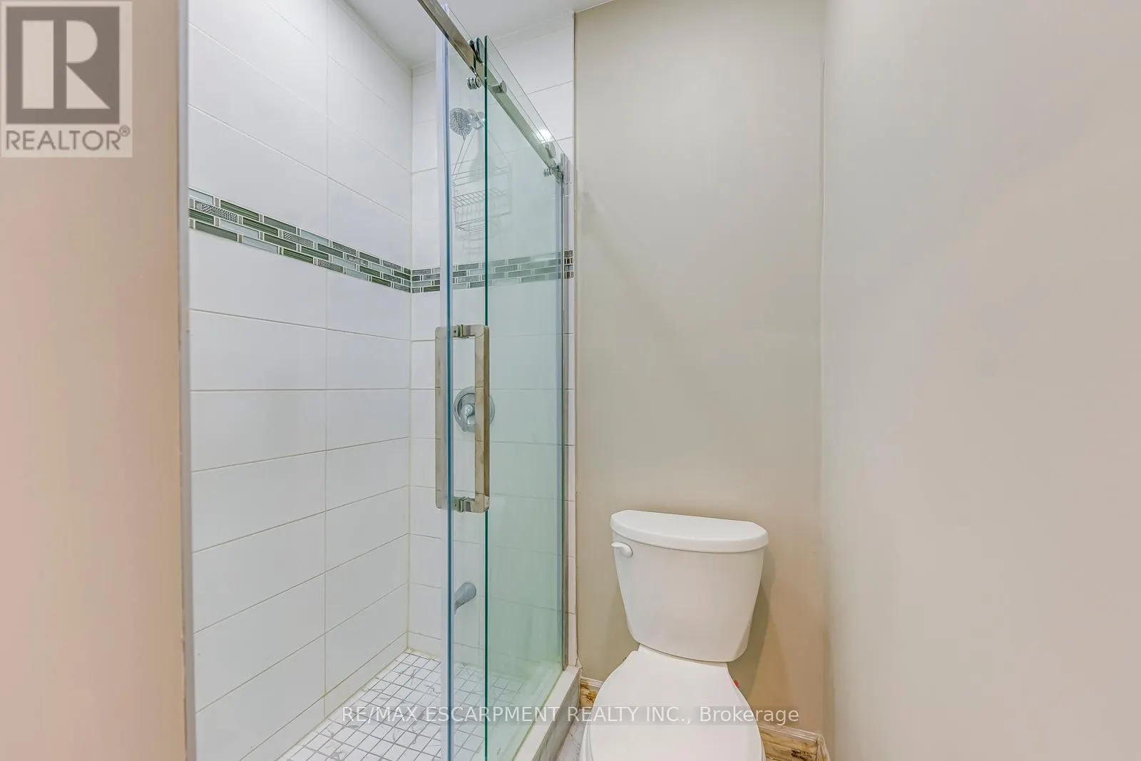 2237 PRESCOTT PLACE