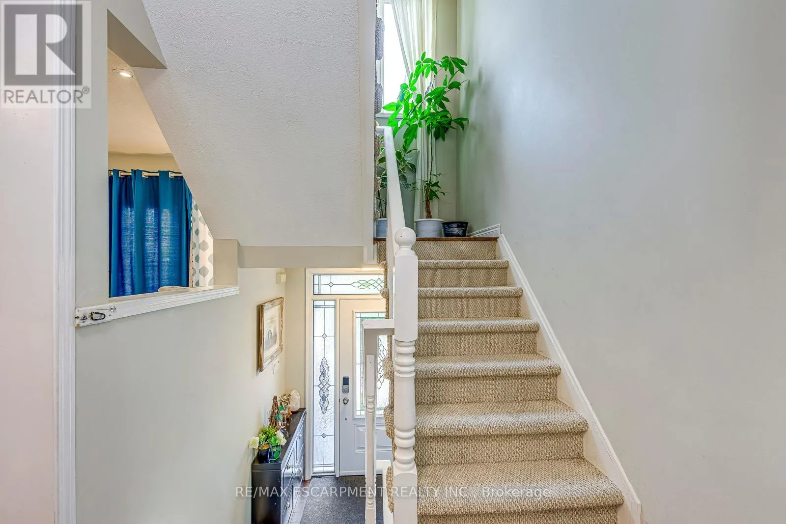 2237 PRESCOTT PLACE