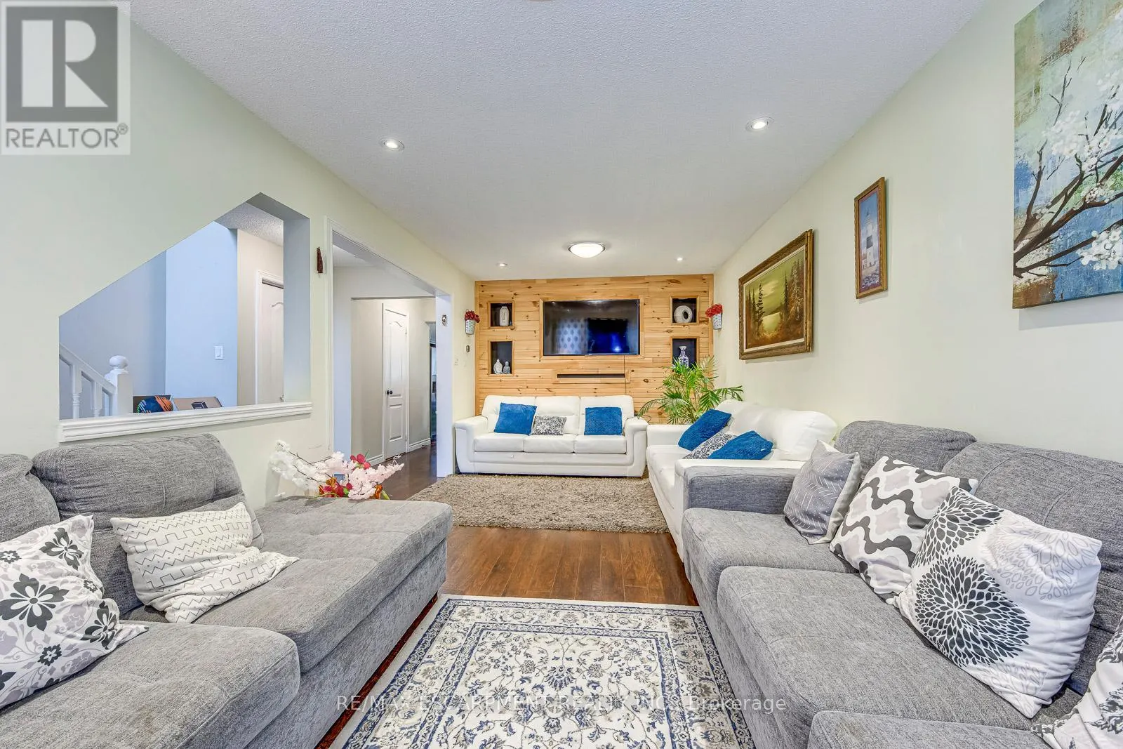 2237 PRESCOTT PLACE
