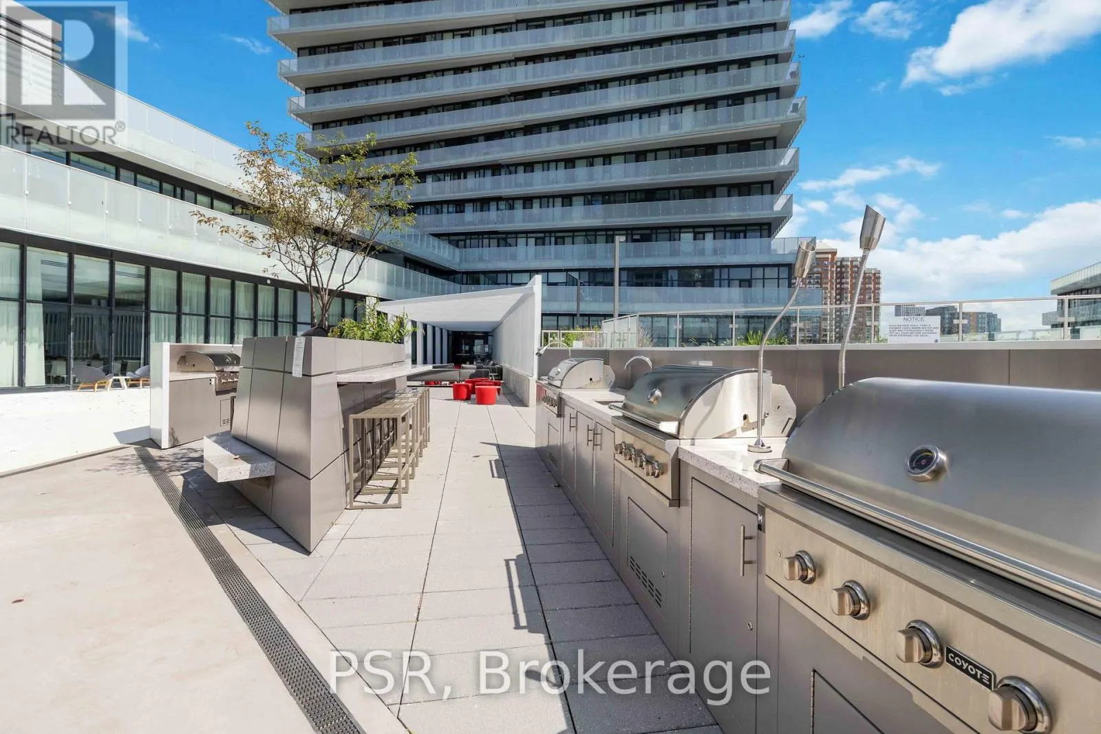3501 - 3900 CONFEDERATION PARKWAY