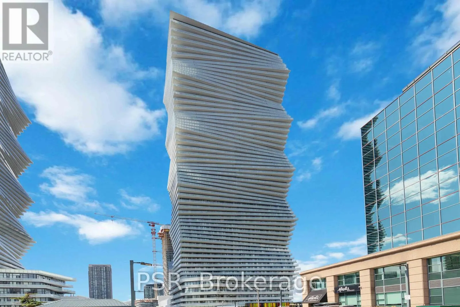 3501 - 3900 CONFEDERATION PARKWAY