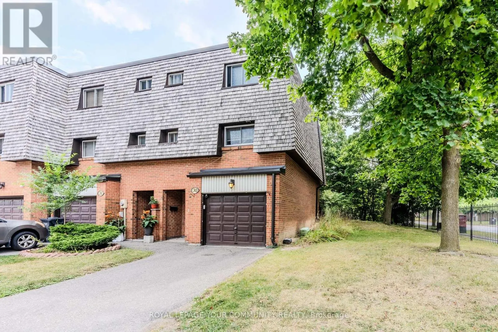 34 - 30 BRIAR PATH