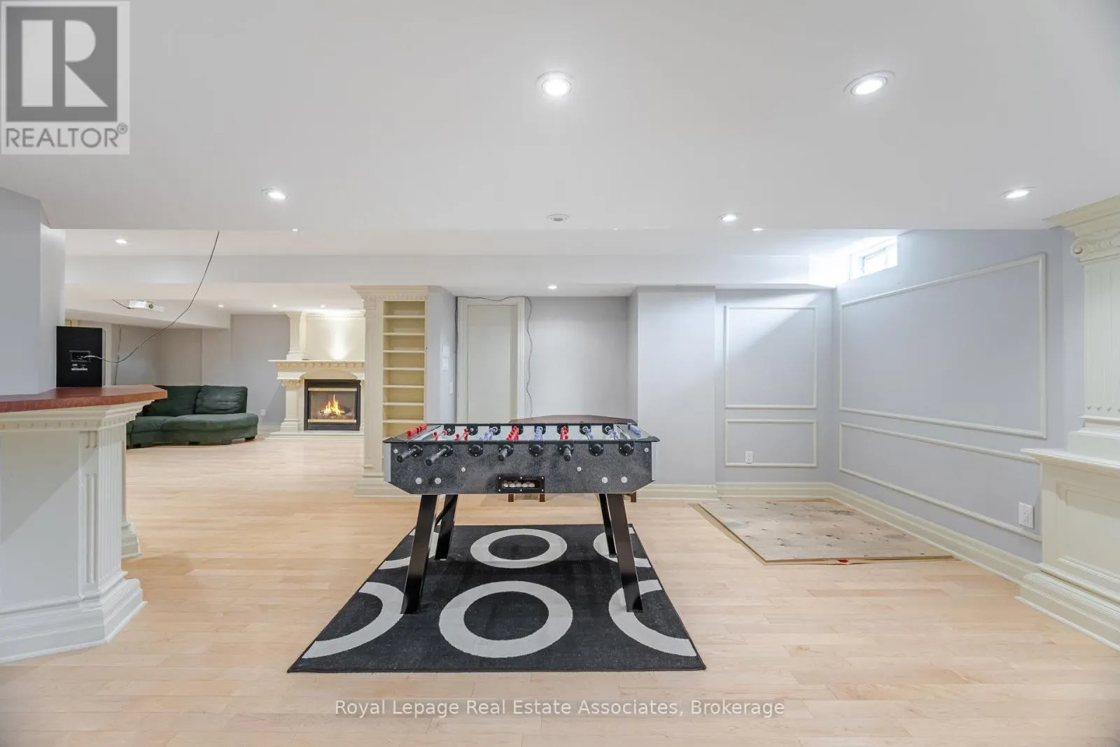 5496 WINDY HILL COURT