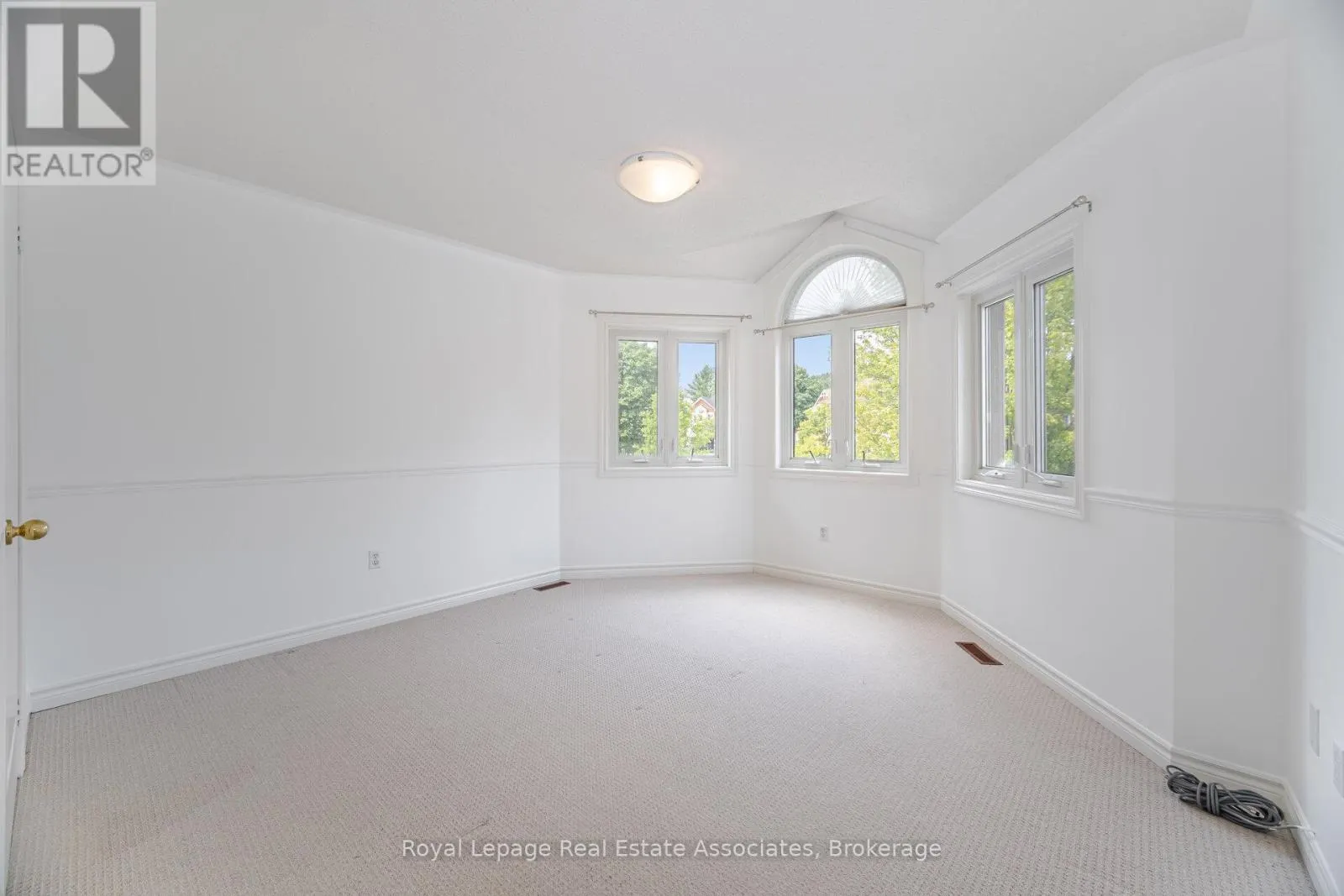5496 WINDY HILL COURT