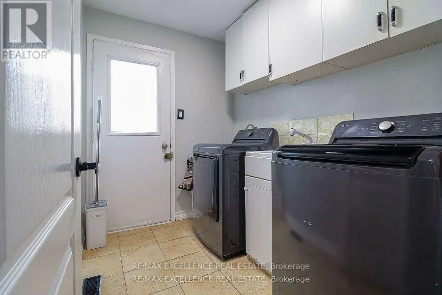 19 MIKADO CRESCENT