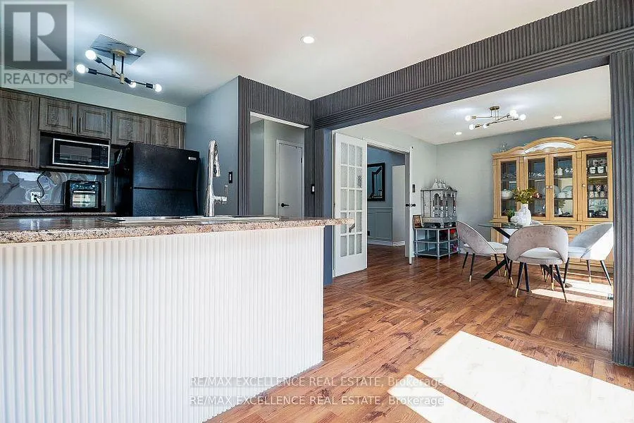 19 MIKADO CRESCENT