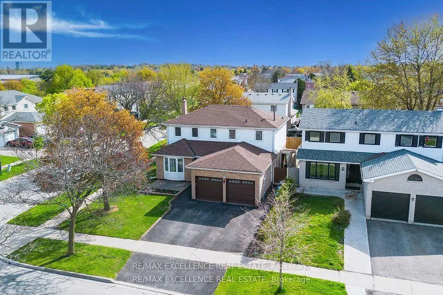 19 MIKADO CRESCENT