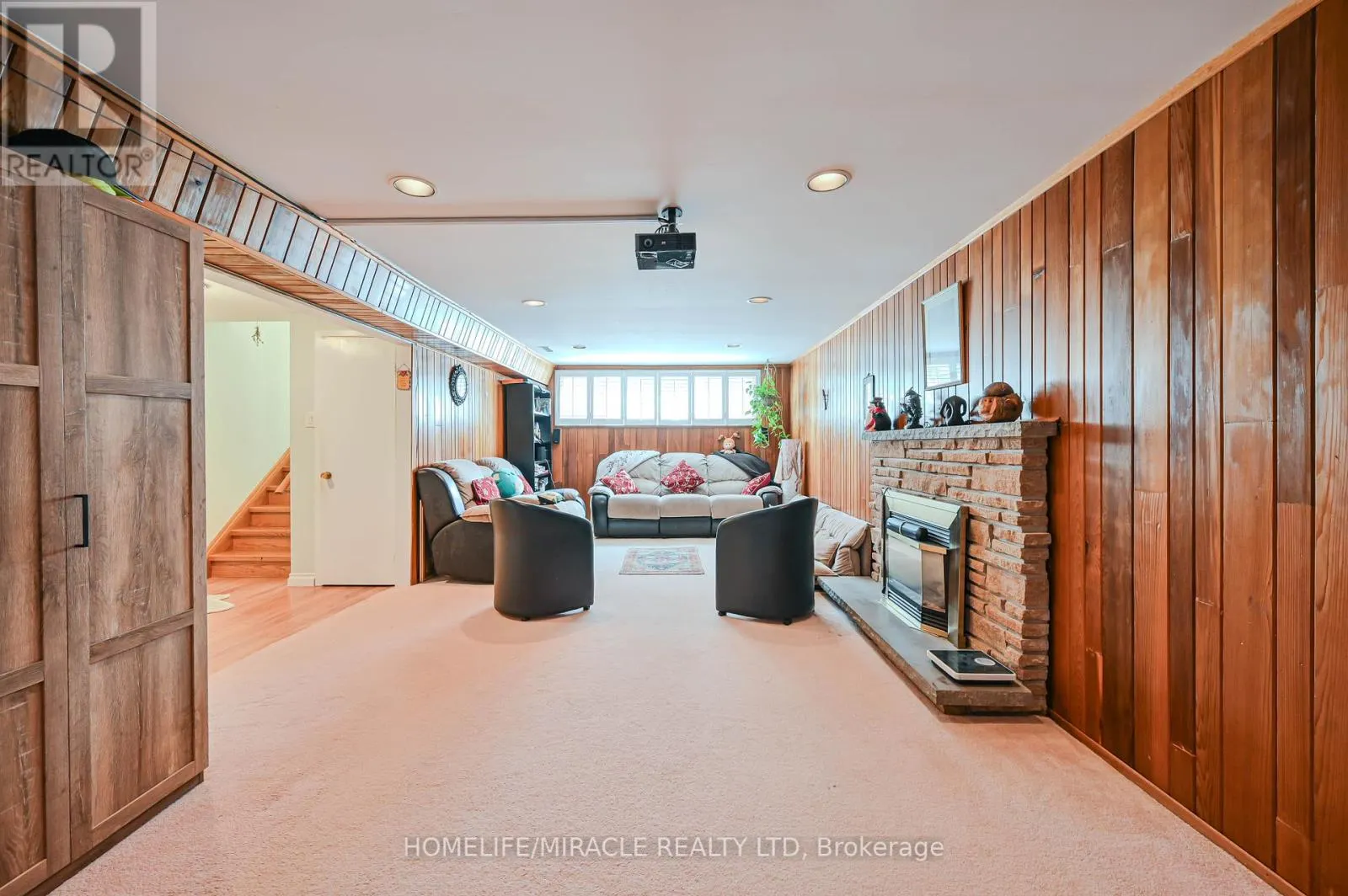 3273 STRABANE DRIVE