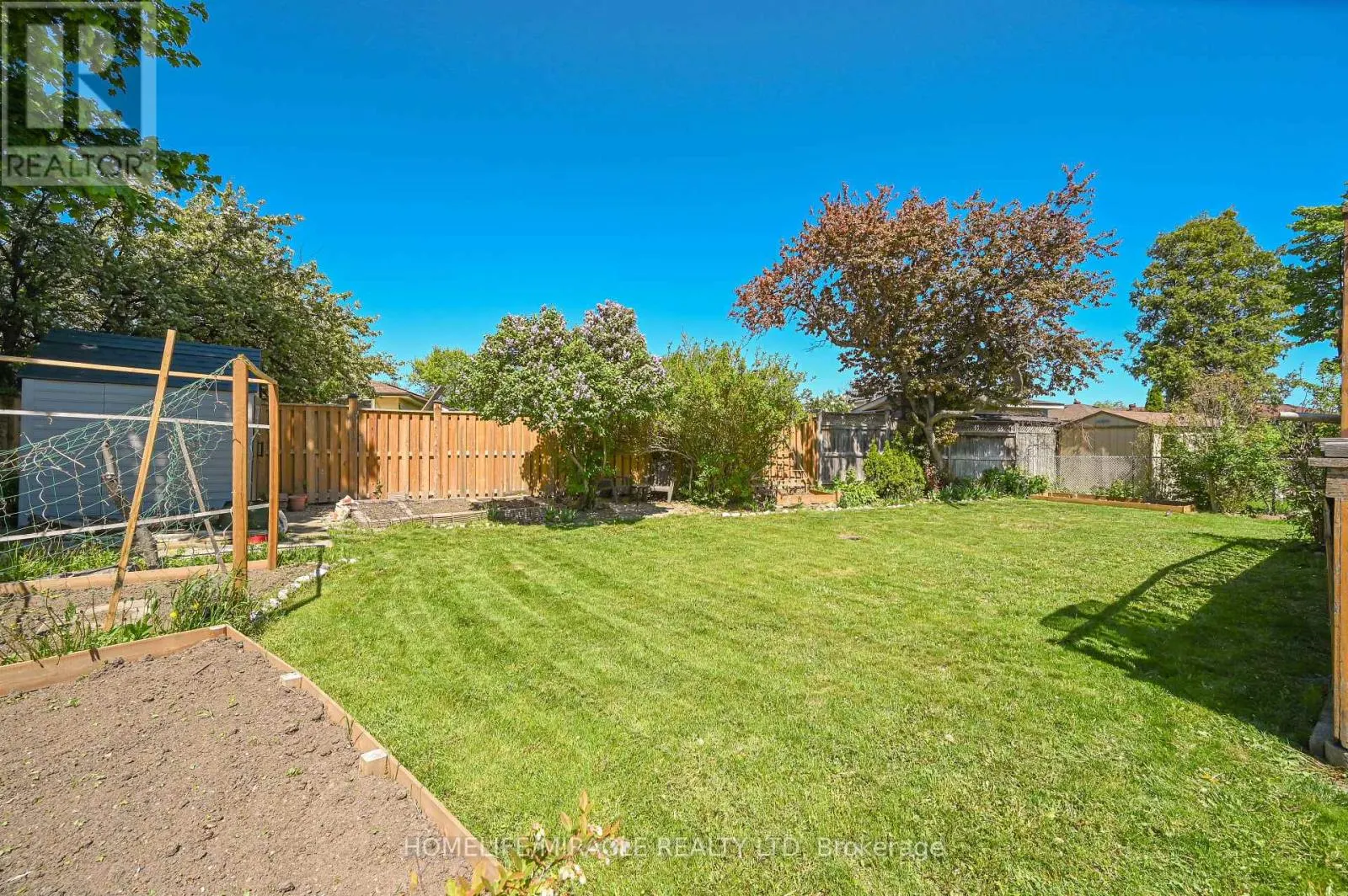 3273 STRABANE DRIVE