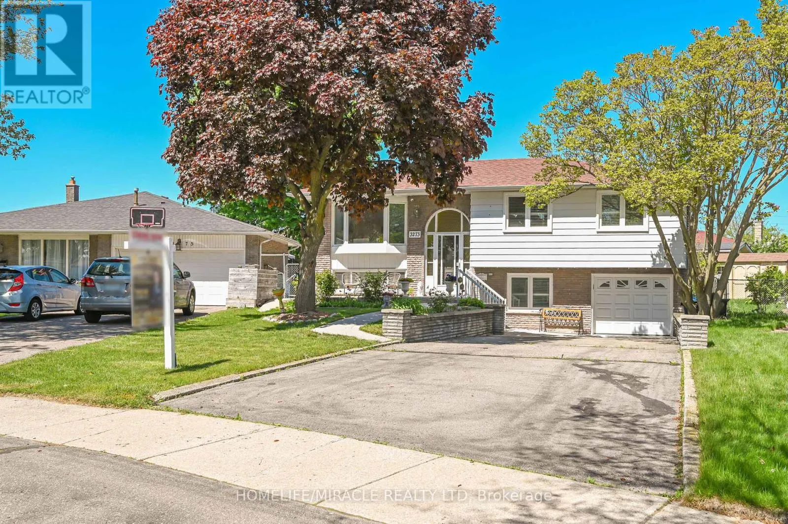 3273 STRABANE DRIVE