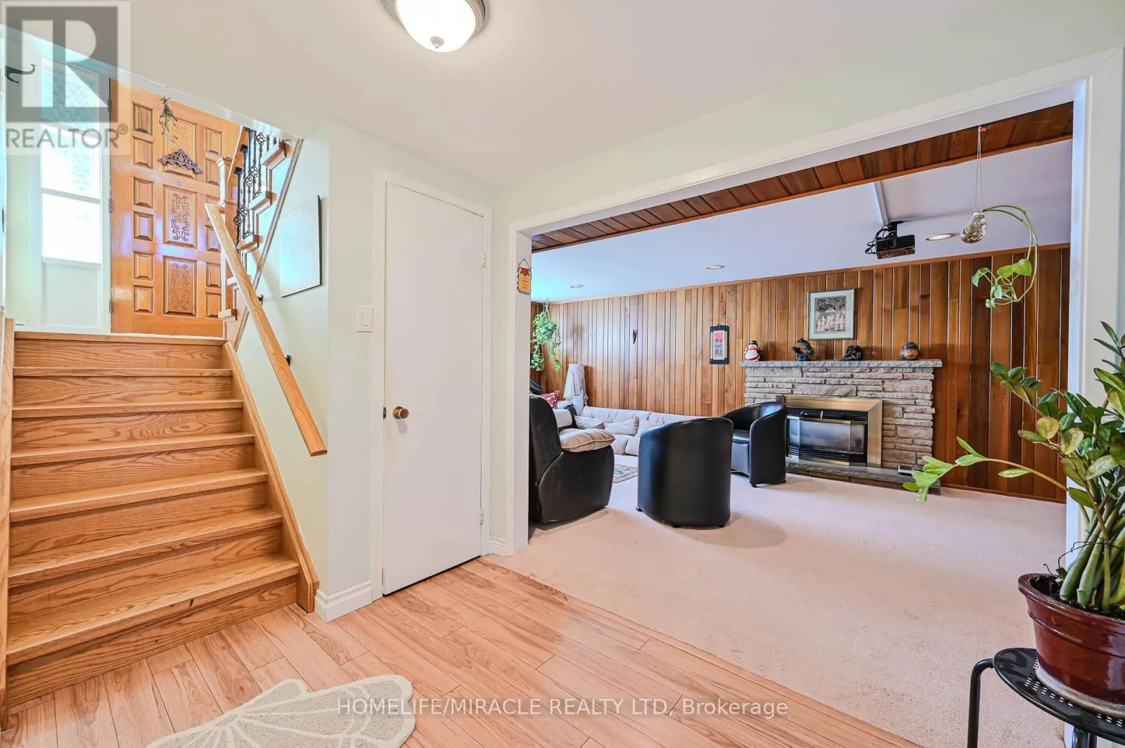 3273 STRABANE DRIVE