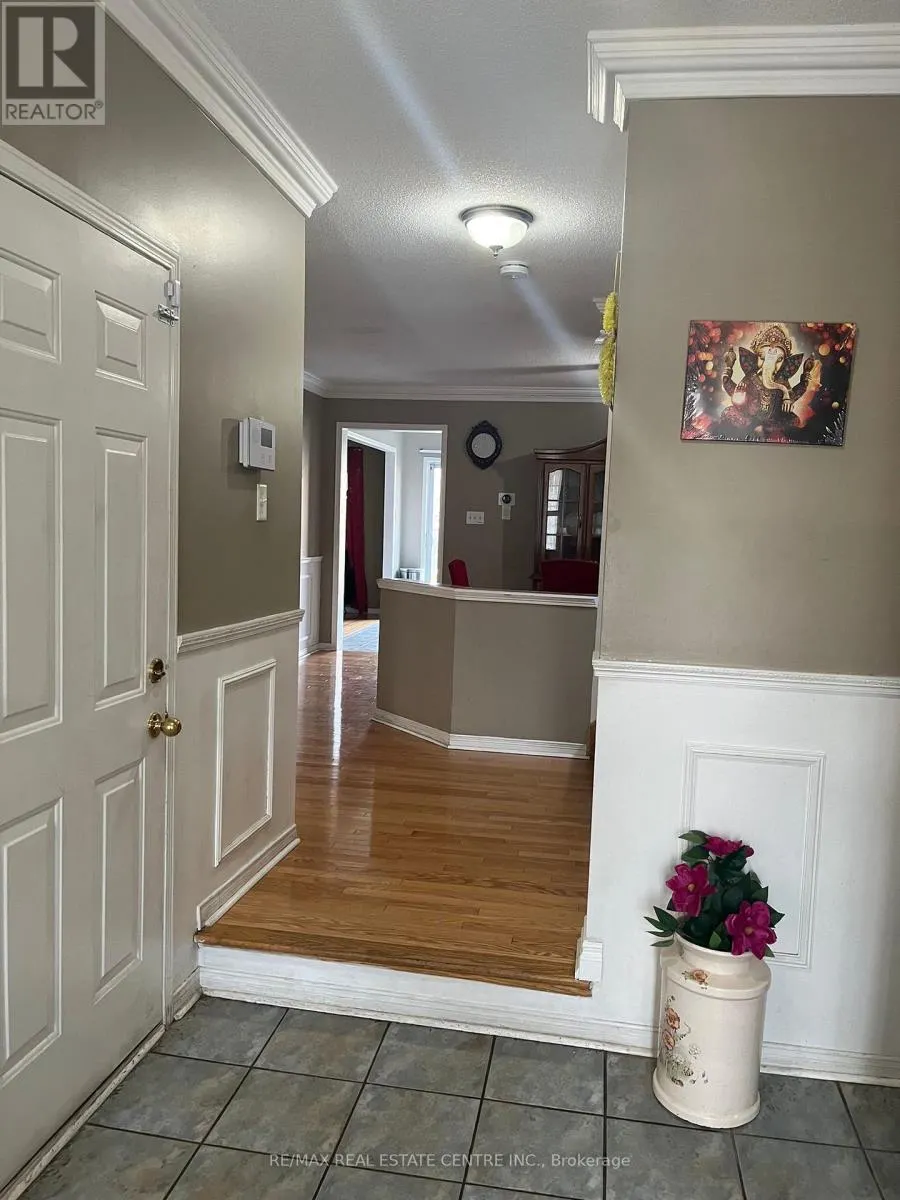 53 BAHA CRESCENT
