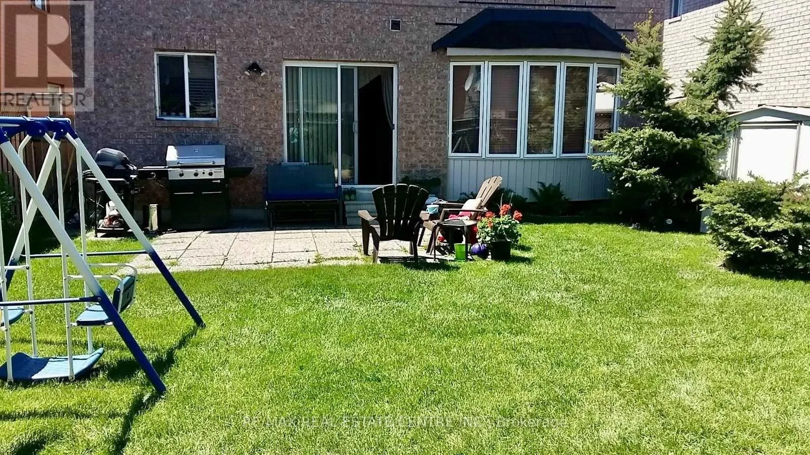 53 BAHA CRESCENT