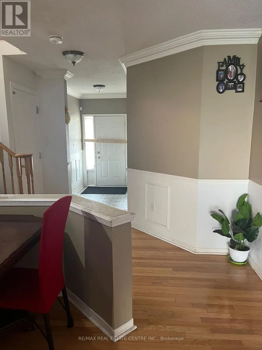 53 BAHA CRESCENT