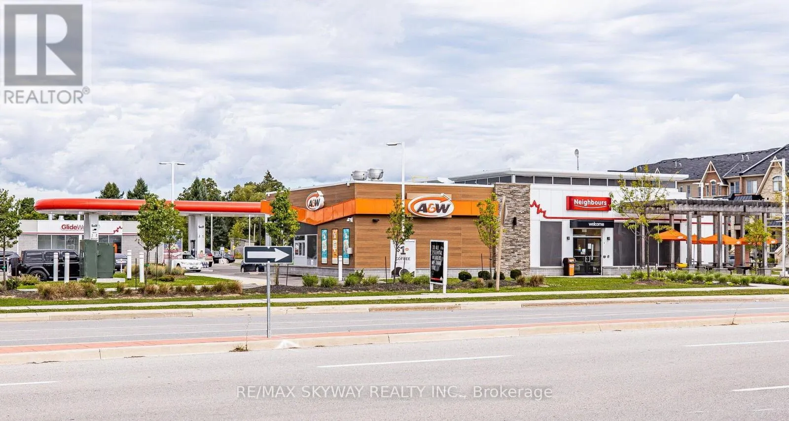 10 - 200 VETERANS DRIVE