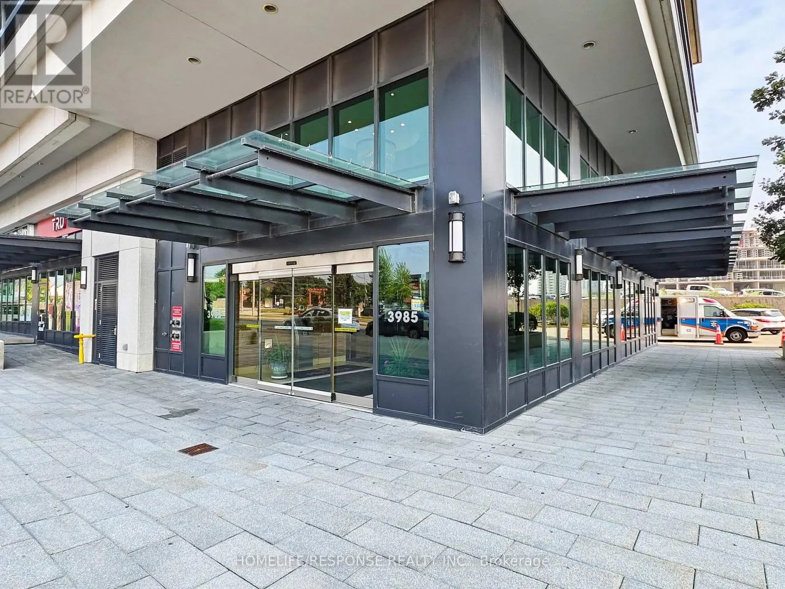 1311 - 3985 GRAND PARK DRIVE