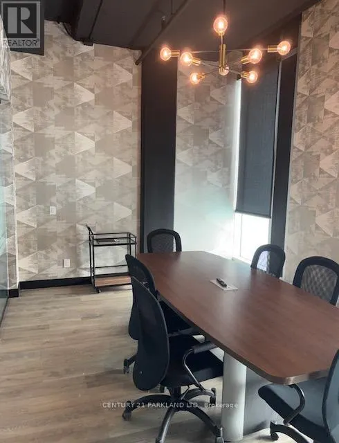 711-712 - 1275 FINCH AVENUE W