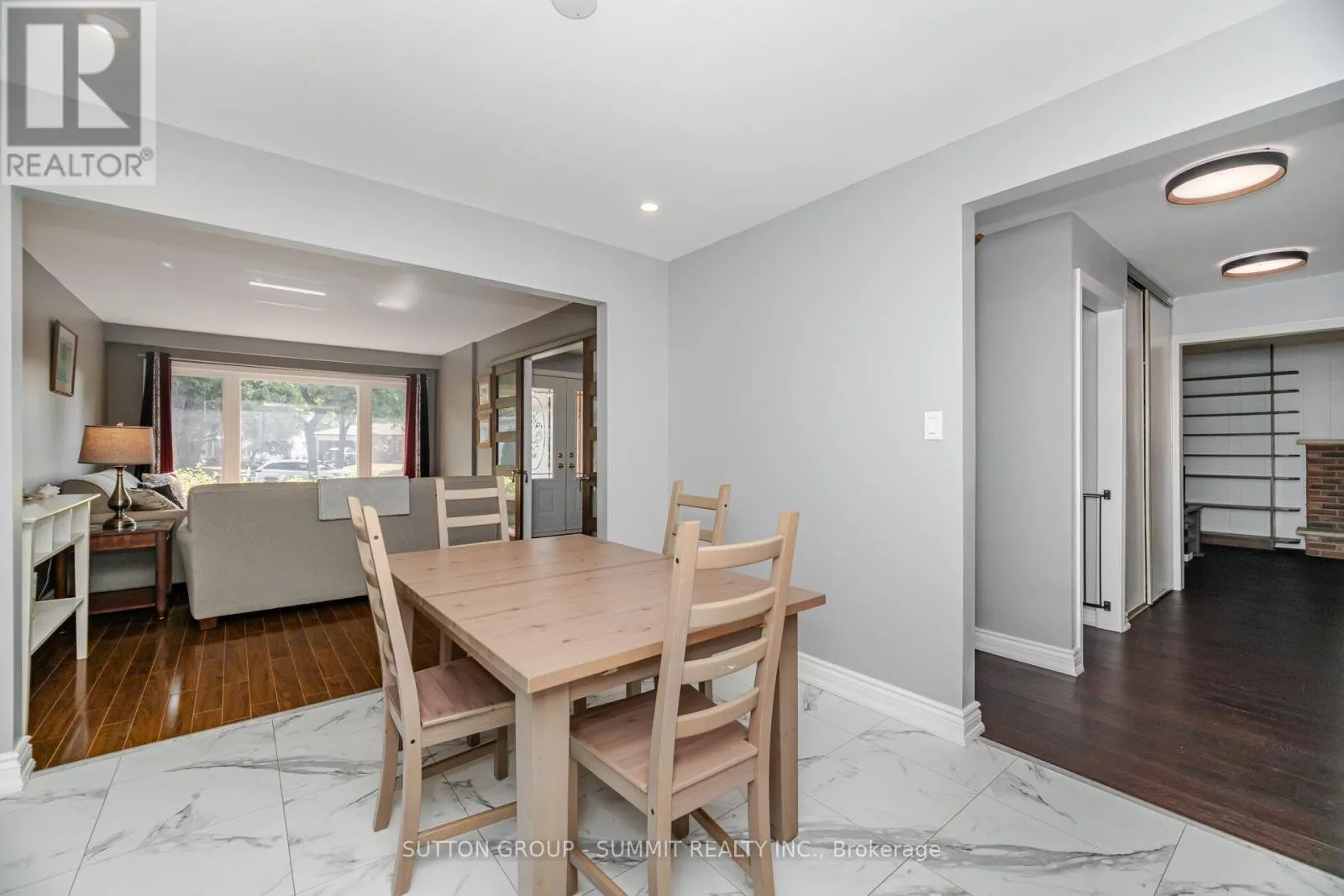 2667 HAYFORD COURT