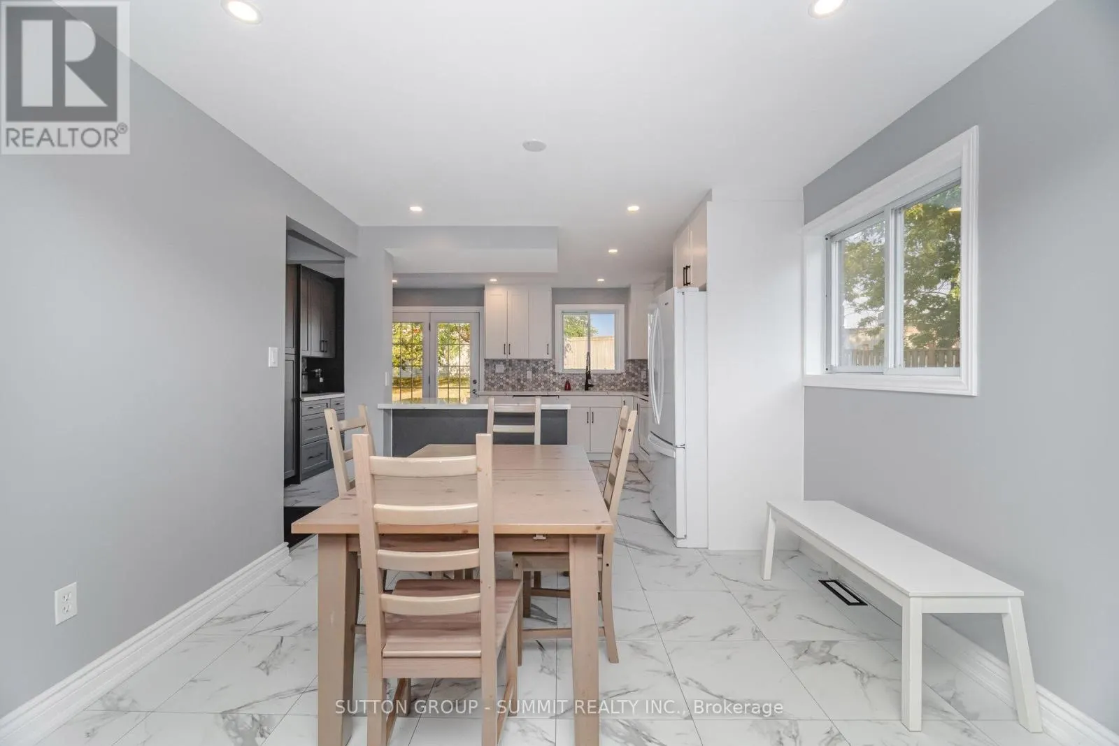 2667 HAYFORD COURT