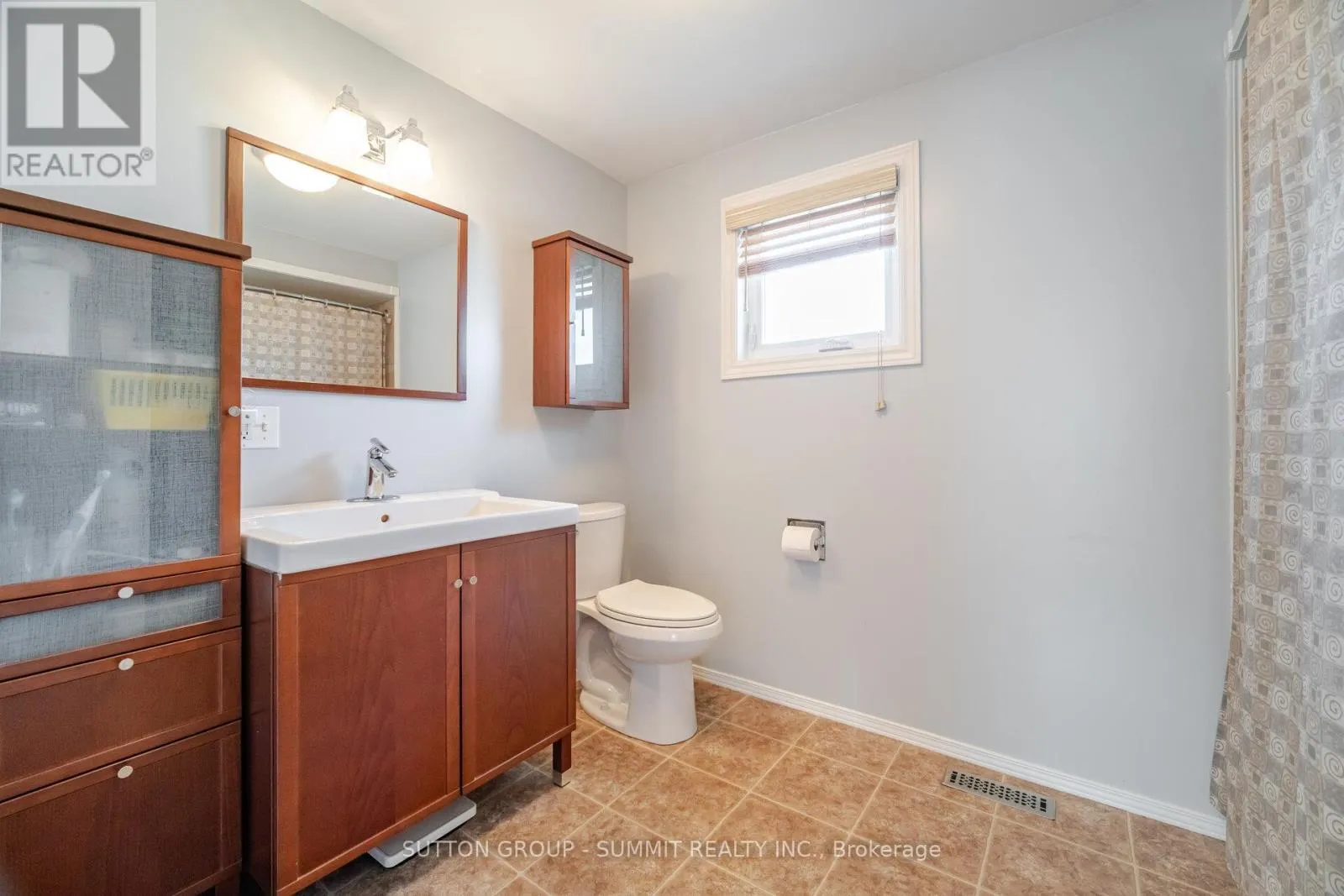 2667 HAYFORD COURT