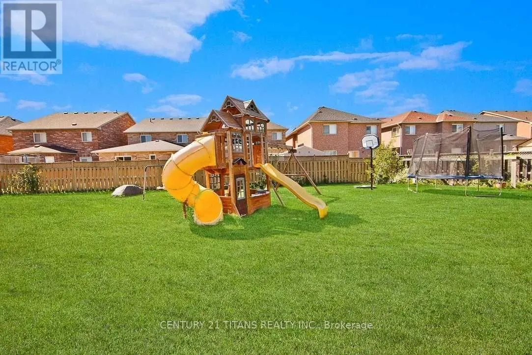 30 TREVINO CRESCENT