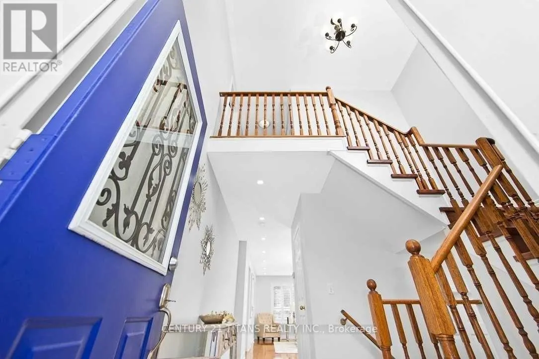 30 TREVINO CRESCENT