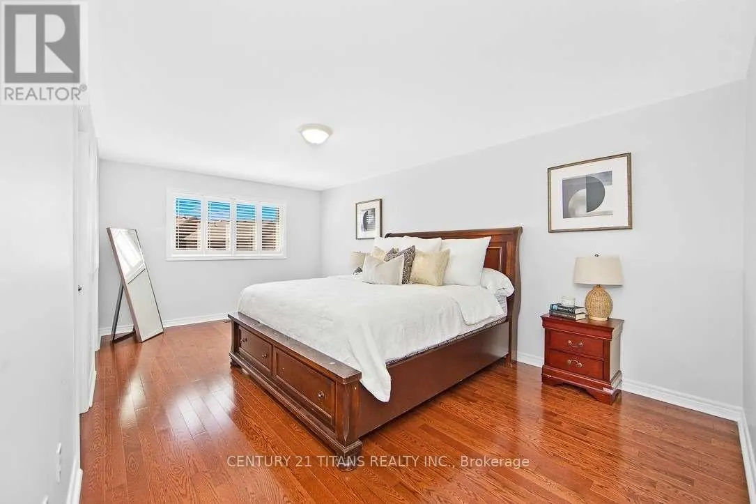 30 TREVINO CRESCENT