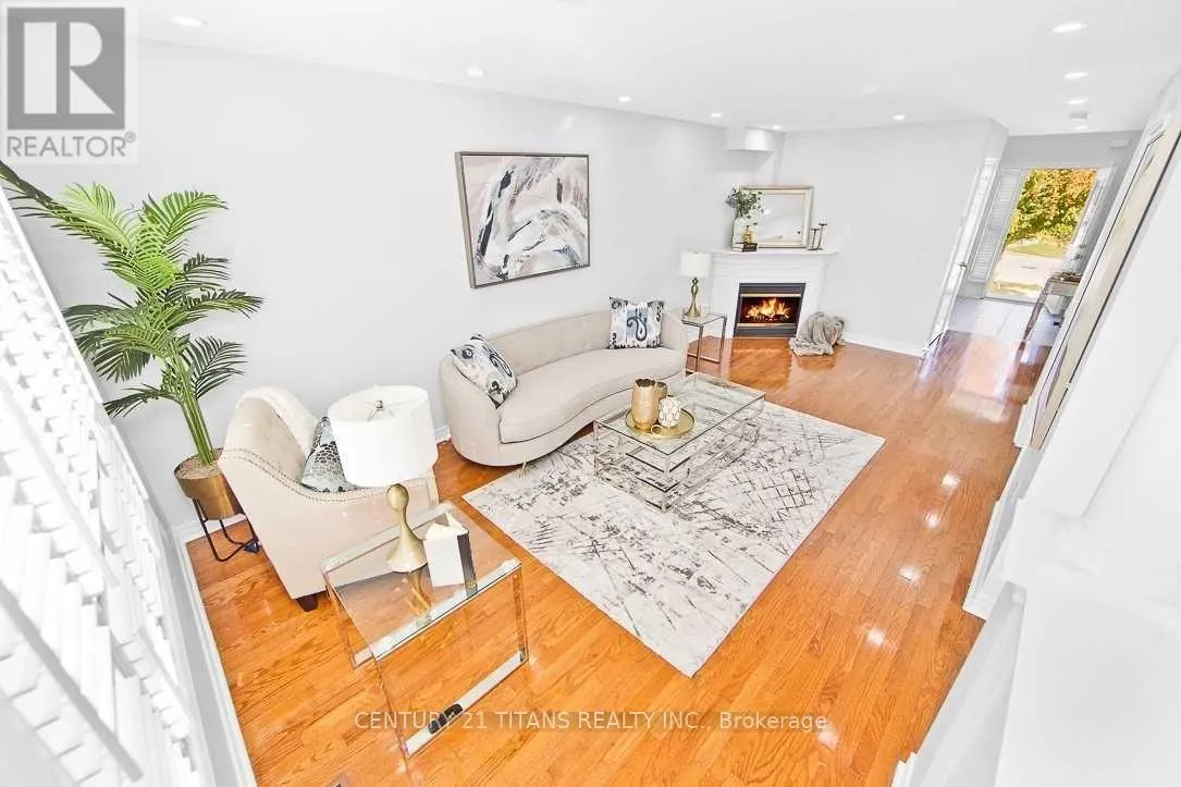 30 TREVINO CRESCENT