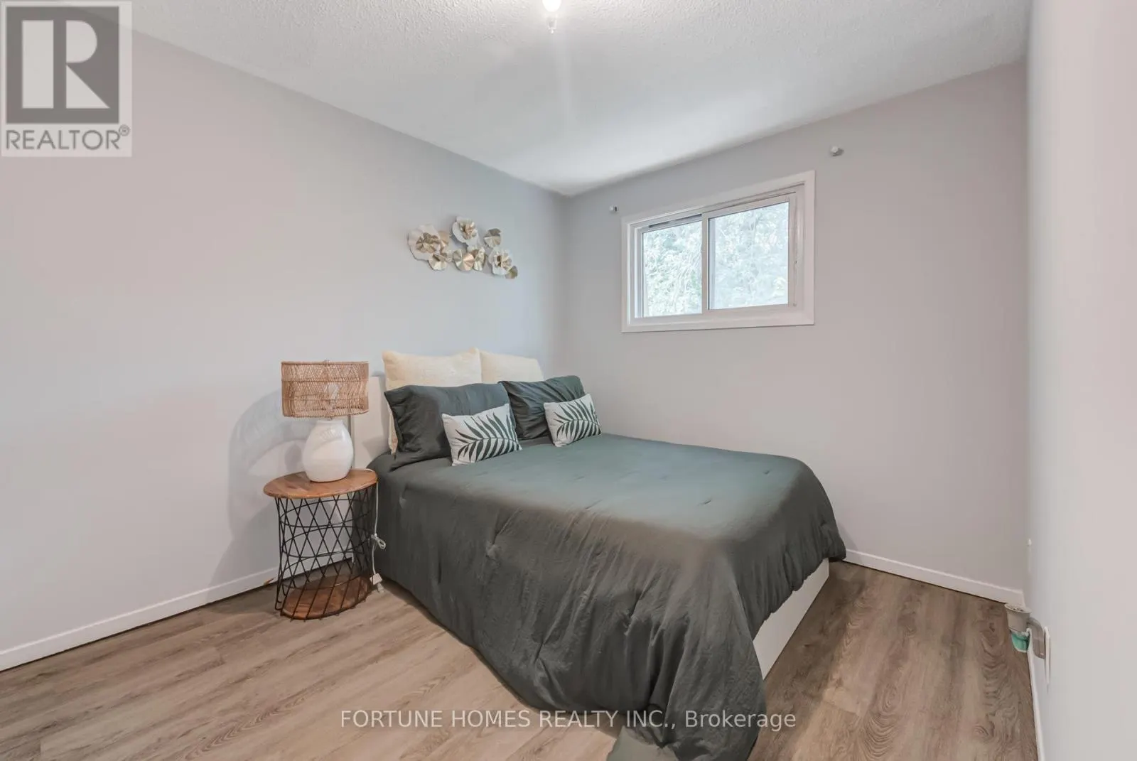59 ENMOUNT DRIVE