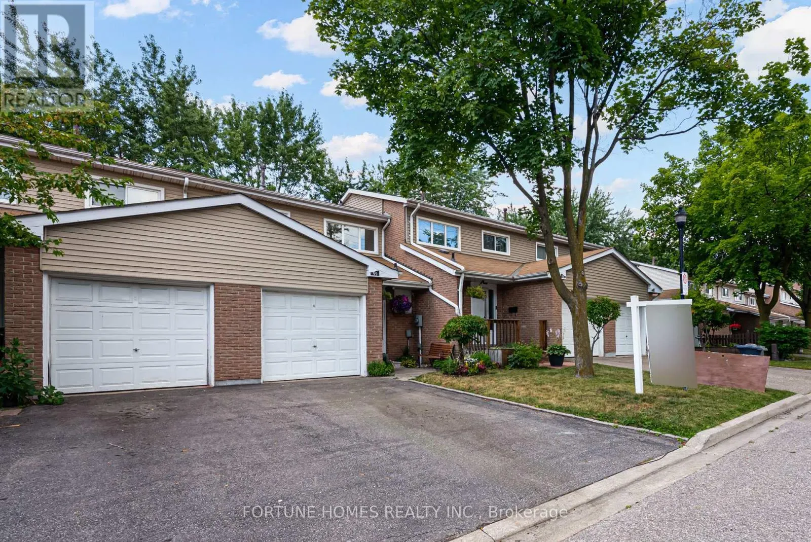 59 ENMOUNT DRIVE