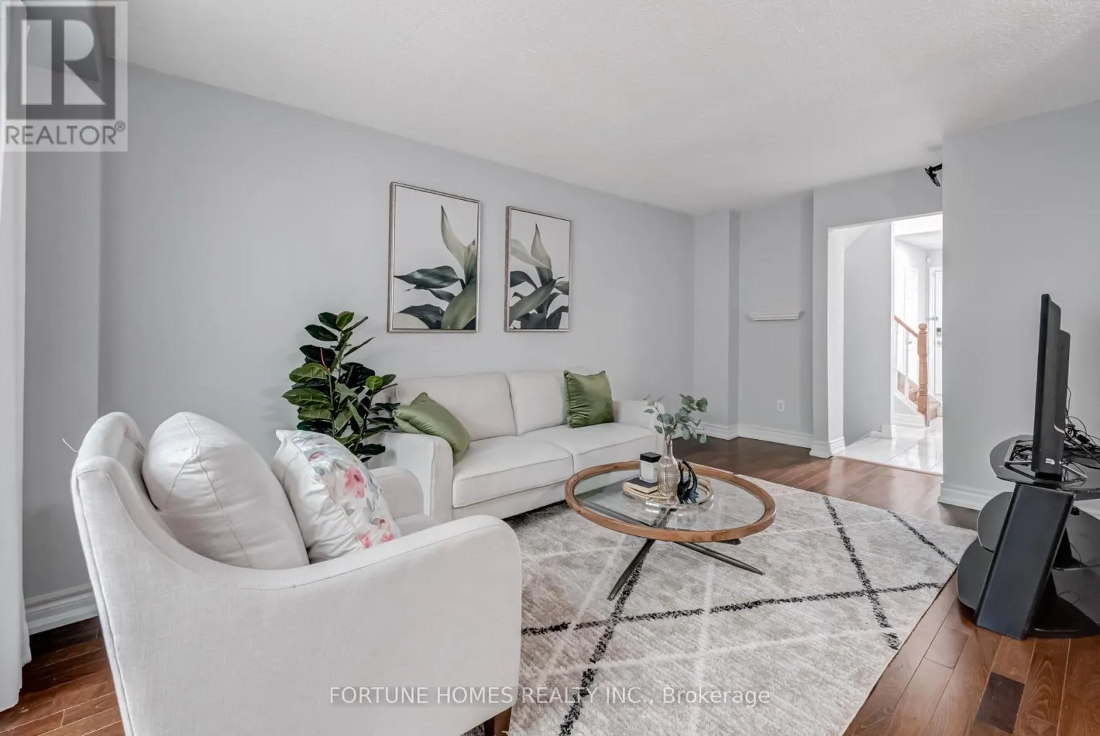 59 ENMOUNT DRIVE