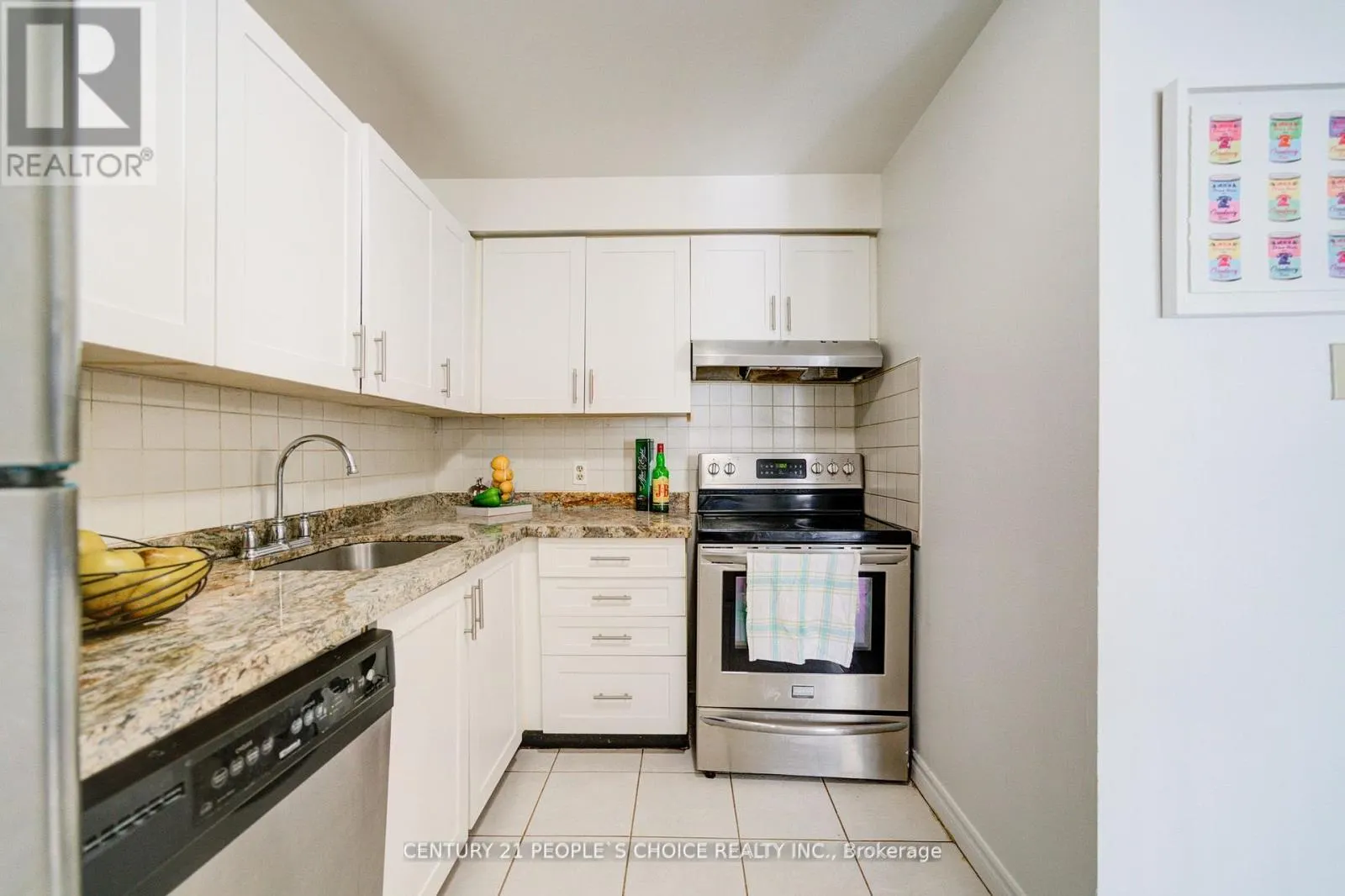 1206 - 25 TRAILWOOD DRIVE