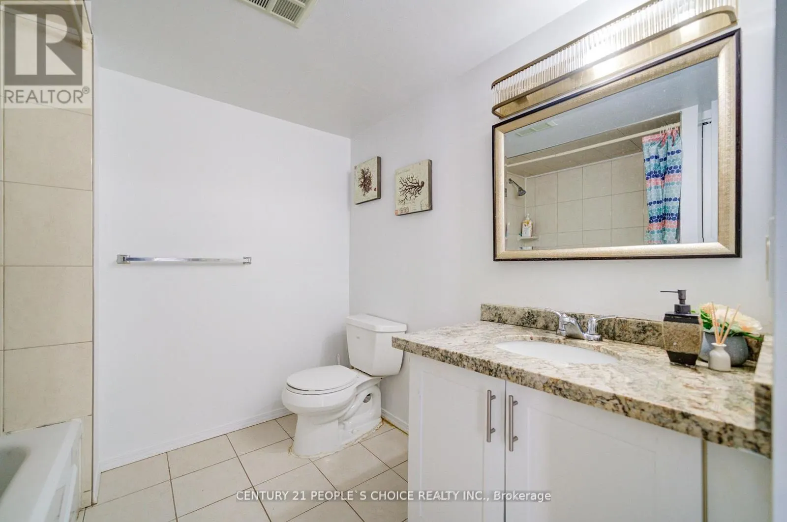 1206 - 25 TRAILWOOD DRIVE