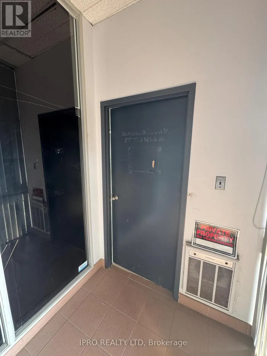 UNIT 2 - 2788 SLOUGH STREET